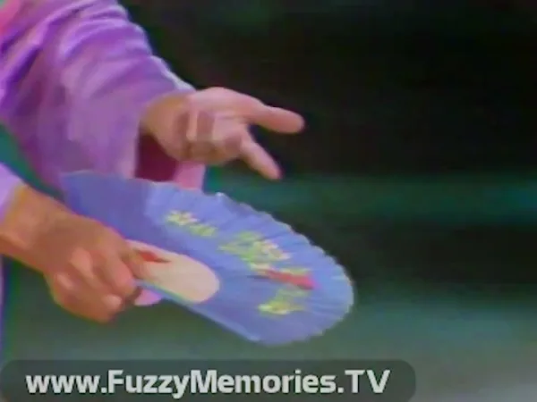 Still from “Chinese legend illusion” — Doug Henning’s World of Magic IV